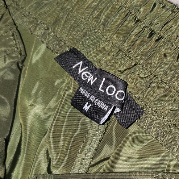 Cargo Olive Green Pants by New Look - Picture 4 of 4